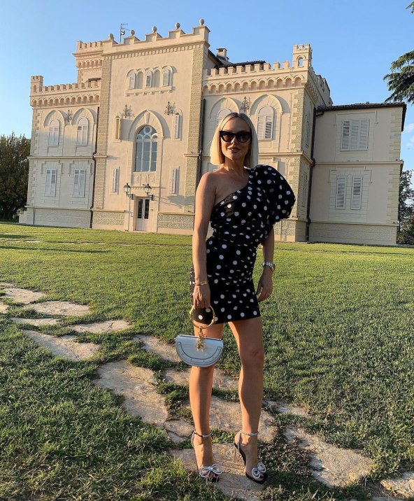 maja suput haljina na tockice