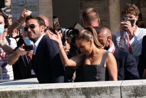 Jennifer Lopez i Ben Affleck ne prate se na Instagramu