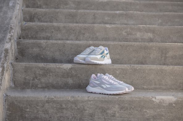 Stigle su nove Reebok Classic Leather Legacy AZ (1)