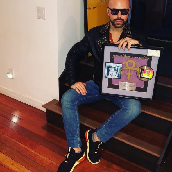 Fuad Backović Deen predstavljao je BiH na Eurosongu 2004. godine