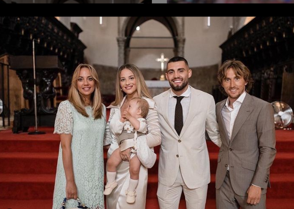 Luka Modrić i Vanja Modrić na krštenju sina Izabel Kovačić i Matea Kovačića