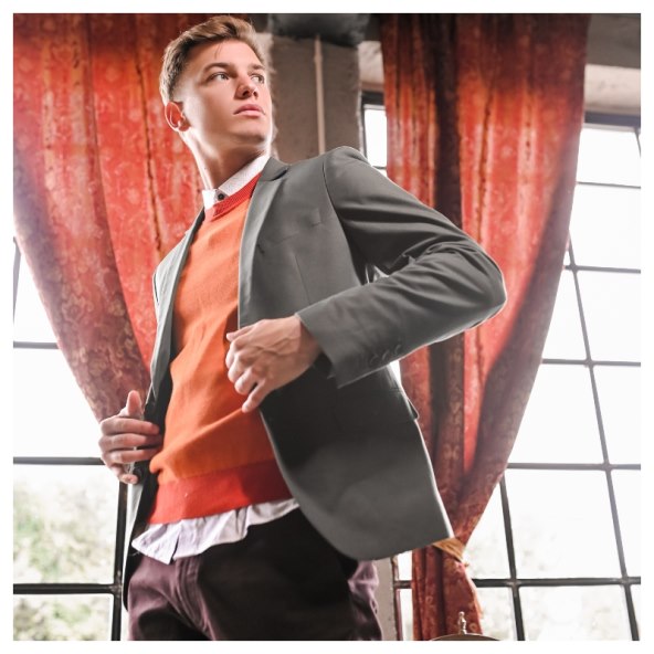 Designer Outlet Croatia: Antony Morato sako (XYZ) 1299 kn - 30% 909,30 kn; Fossil sunčane naočale (Optotim) 769,50 -30 % 538,65 kn; Ted Baker etui za tablet 960KN -30% 672kn, Ted Baker košulja 950kn -30% 665kn Tenisice adidas ( Rod Laver) 749 kn - 33% 499 kn; Hugo Boss vesta 990 kn - 30% 693 kn; Hlače Scotch &Soda (Europa 92) 699 kn -34% 459 kn