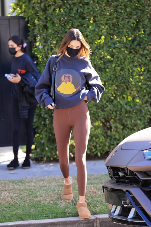 ugg-telfar-boots-295800-1634596814755-image.500x0c