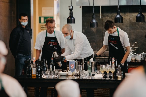 Natjecanje priprema koktela