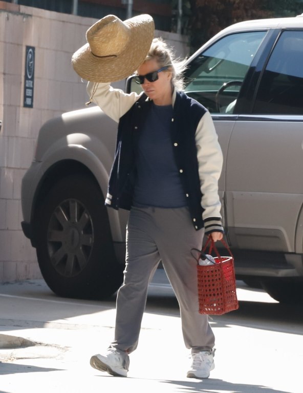 Kako danas izgleda Kim Basinger