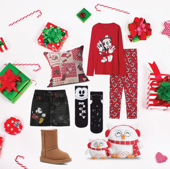 Arena Centar: Sokne Calzedonia, 24,90 kn; Suknja Desigual, 599 kn; Sovice, Top Shop i Dormeo home – DORMEO, 79,95 kn; Dječje čizme UGG, Icon, 1050 kn; Pidžama Tezenis, 235 kn; Jastučić Joy, Family, 149,90kn