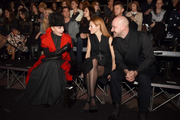 Borna Rajić u prvom redu pratila revije na Cro A Porteru