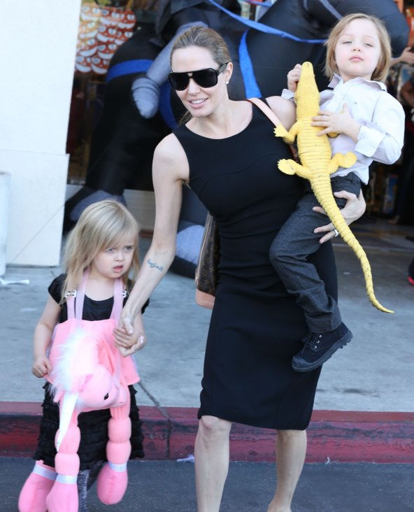 Vivienne i Pax Jolie Pitt