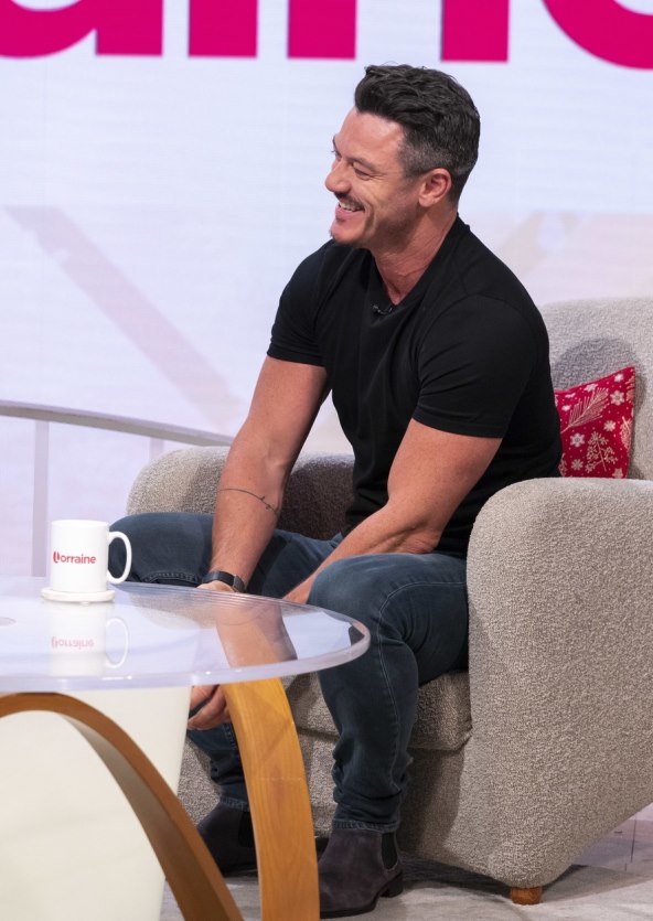 Luke Evans s 23 je godine priznao da voli muškarce