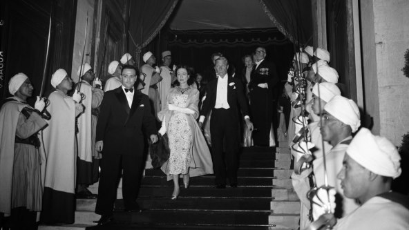 Kralj Edward VIII. je abdicirao 11. prosinca 1936. s prijestolja zbog Wallis Simpson.