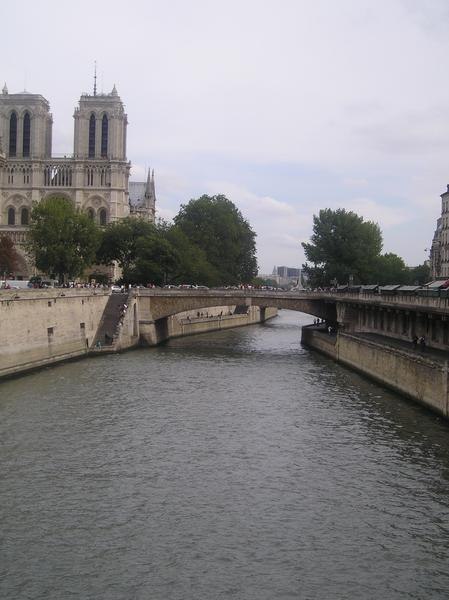 vjencanje-na-korak-od-doma-pariz