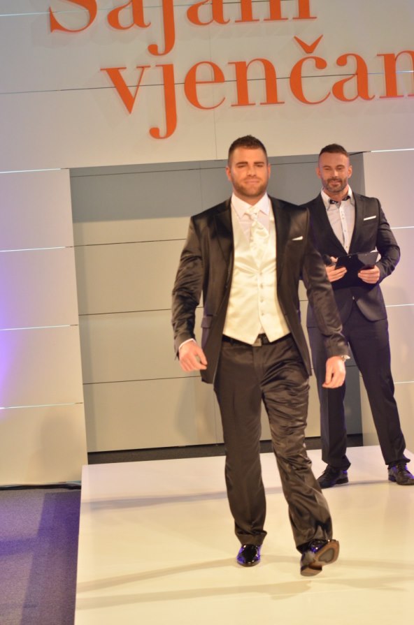 humanitarna-akcija-za-palcic-gore-na-sajmu-vjencanja-opatija-2014