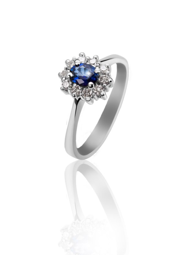 nova-linija-s-briljantima-koja-oduzima-dah