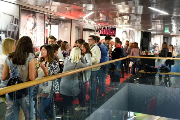 guess-fiesta-kao-uzbudljiv-uvod-u-modnu-jesen