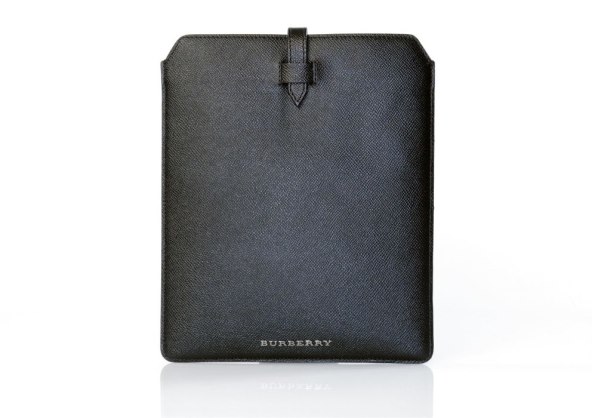 blagdanski-glamur-na-xyz-policama