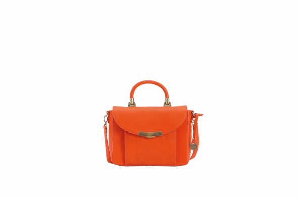 carpisa-i-penelope-cruz-trendi-prijedlozi-torbi-za-proljece