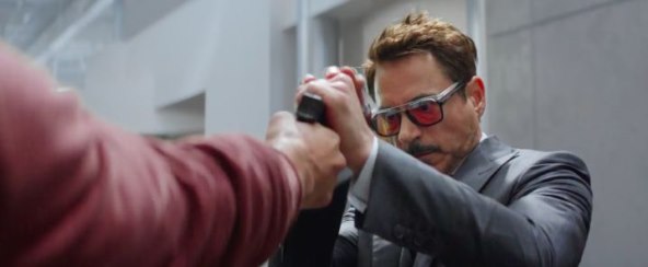 suncane-naocale-kao-novi-modni-imperativ-superjunaka