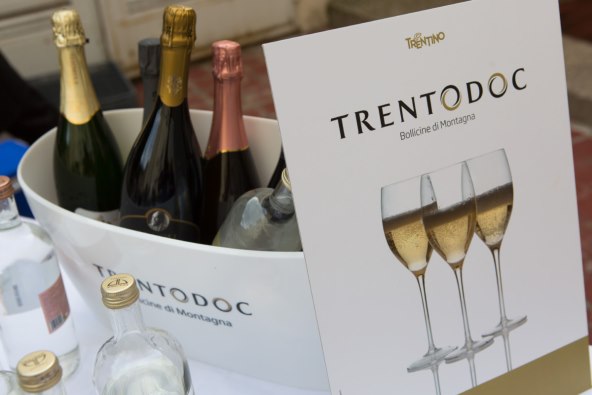 otvorena-izlozba-casopisa-national-geographic-hrvatska-dolomiti-kameno-srce-svijeta