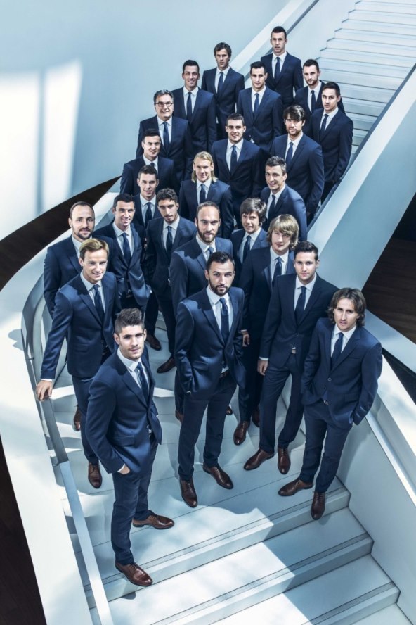 joop-sluzbeno-odijeva-hrvatsku-nogometnu-reprezentaciju