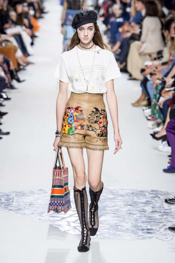 Nosivi i koloritni komadi obilježili reviju kuće Dior