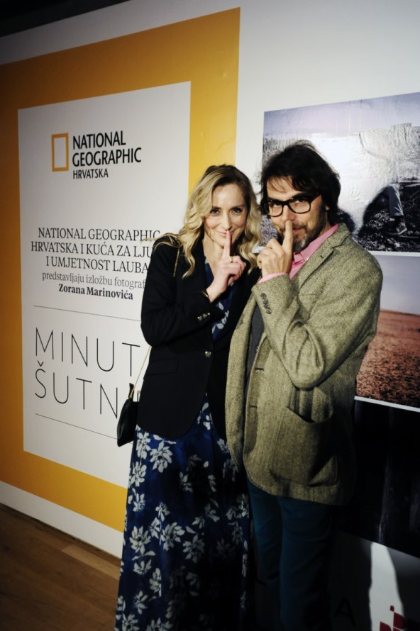 poznate-osobe-na-otvorenju-izlozbe-minuta-sutnje-zorana-marinovica-i-national-geographica-hrvatska-u-zagrebackoj-laubi
