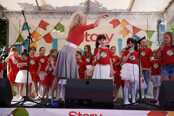 story-fest-powered-by-american-express-i-zeljko-kruslin-kruska-rasplesali-su-zagrebacki-cvjetni-trg