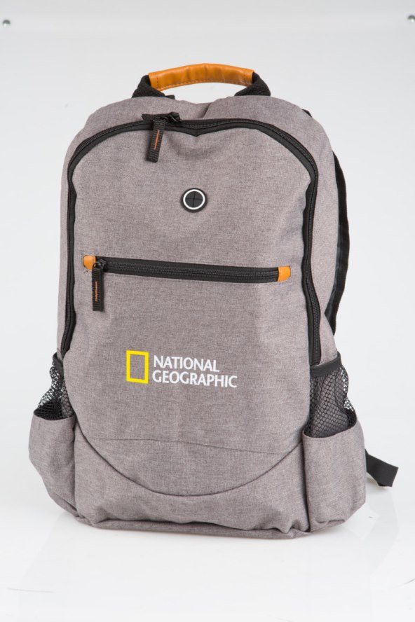 pretplatite-se-na-national-geographic-hrvatska-i-odaberite-dar-s-potpisom-national-geographica