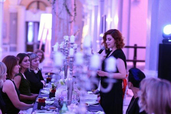 odrzan-je-shes-mercedes-elle-gala-dinner-pogledajte-kako-nam-je-bilo