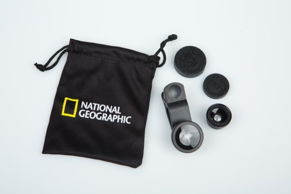 pretplatite-se-national-geographic-i-darovat-cemo-vam-set-fotoleca-za-pametni-telefon