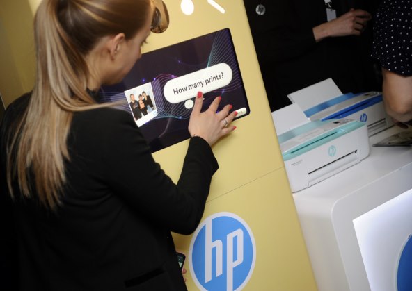 cosmopolitan-je-proslavio-b21