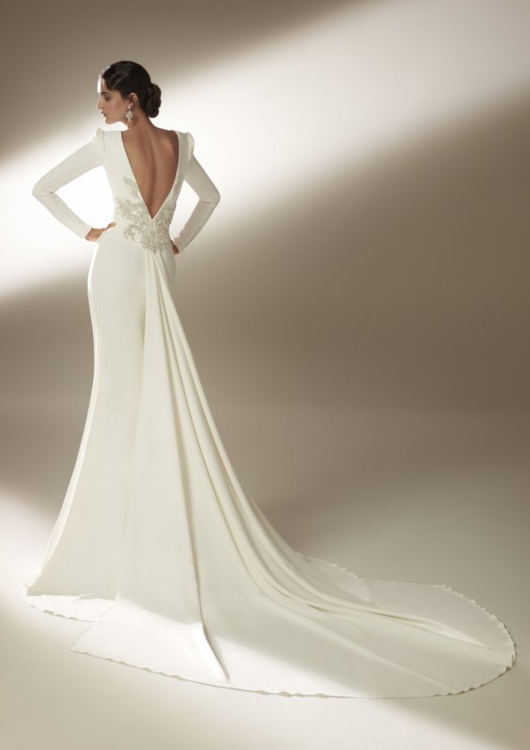 atelier-pronovias-2021-cruise-collection