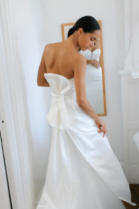 amsale-pogled-u-proljece-2021