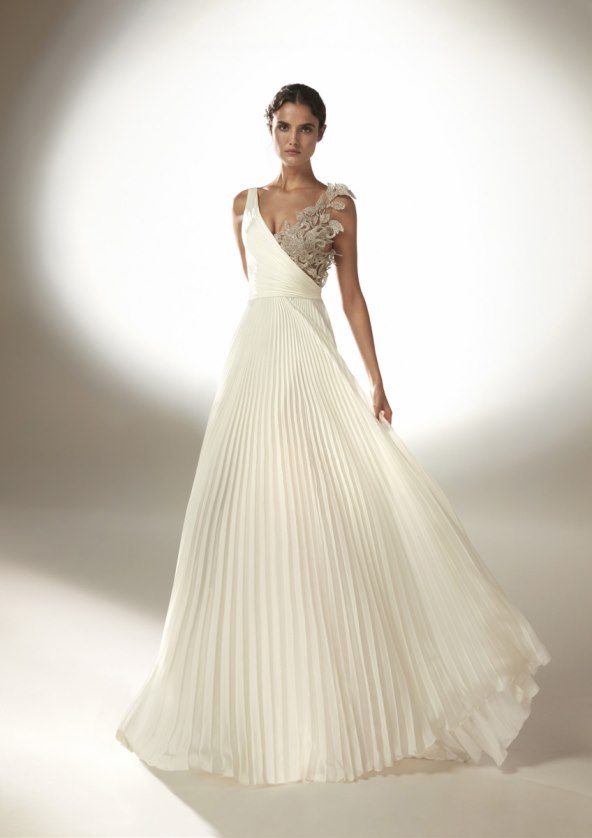 ateliere-pronovias-cruise-pogled-u-proljece-2021