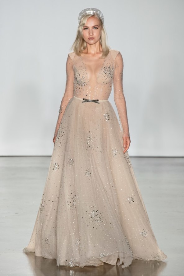 mladenke-obozavaju-vjencanice-a-kroja