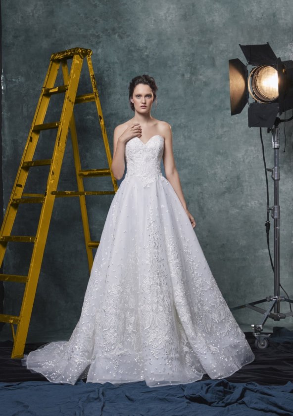 mladenke-obozavaju-vjencanice-a-kroja