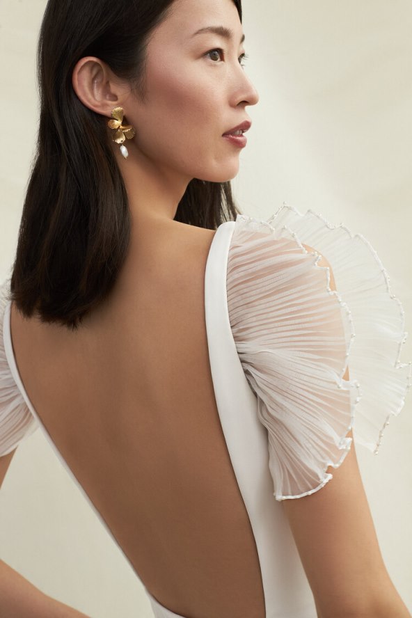 the-lady-of-the-lake-by-savannah-miller