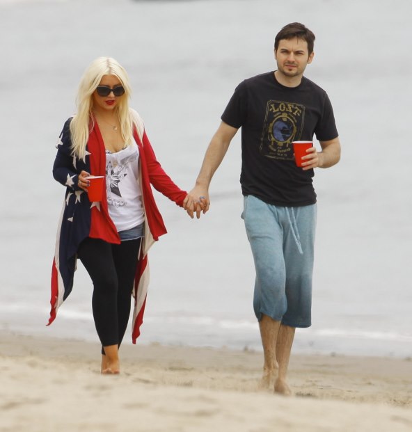 Sretna trojka - Christina Aquilera i njezini dečko i sin 