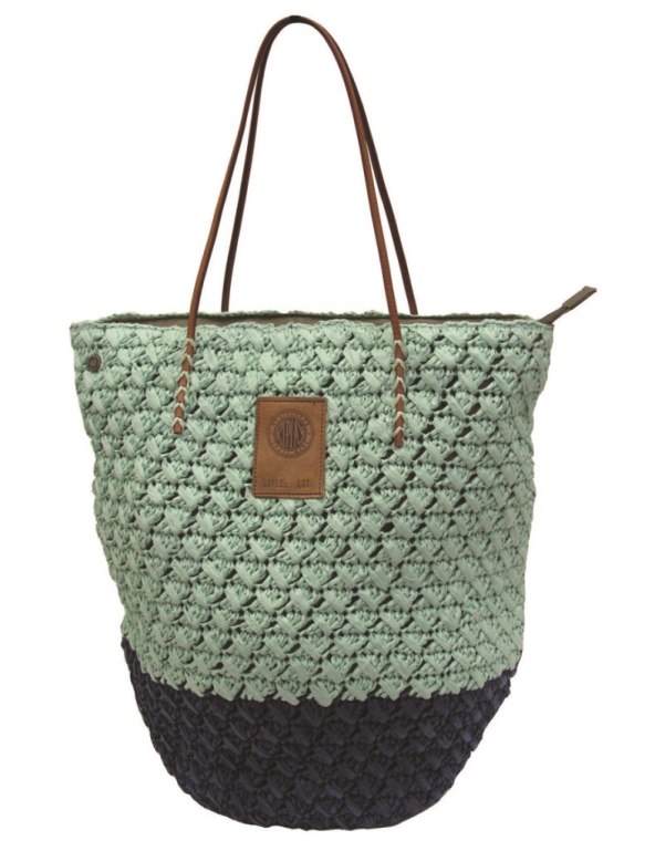 replay-napusta-vruci-asfalt-i-vodi-vas-na-plazu