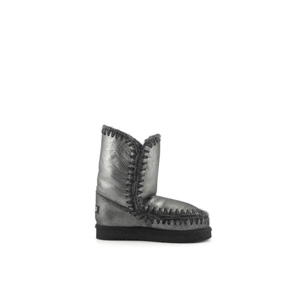 zanosna-iva-balaban-odabrala-hit-cizme-za-hladne-dane