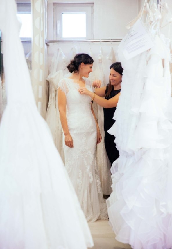 rasprodaja-vjencanica-u-modnoj-kuci-vesna-sposa