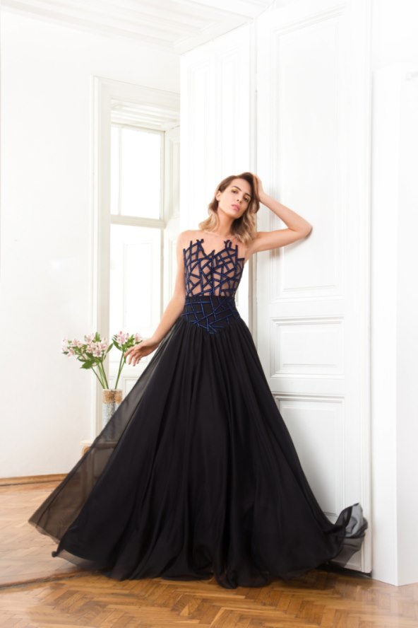 diana-viljevac-predstavlja-idealne-blagdanske-haljine