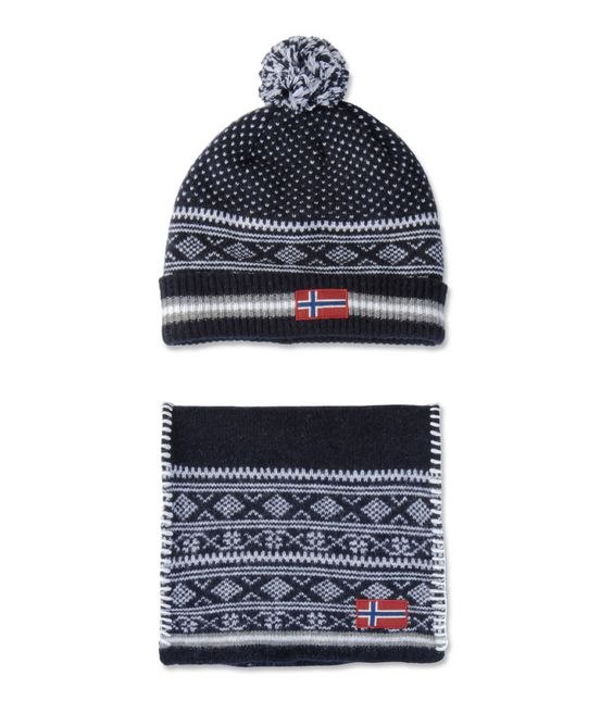 tradicionalni-pokloni-u-modernom-napapijri-ruhu