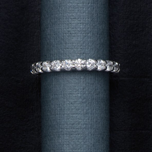 epl-yakutian-diamonds-predstavlja-novitete-nakita-kojima-dominira-prsten-s-dijamantom-citrusne-boje