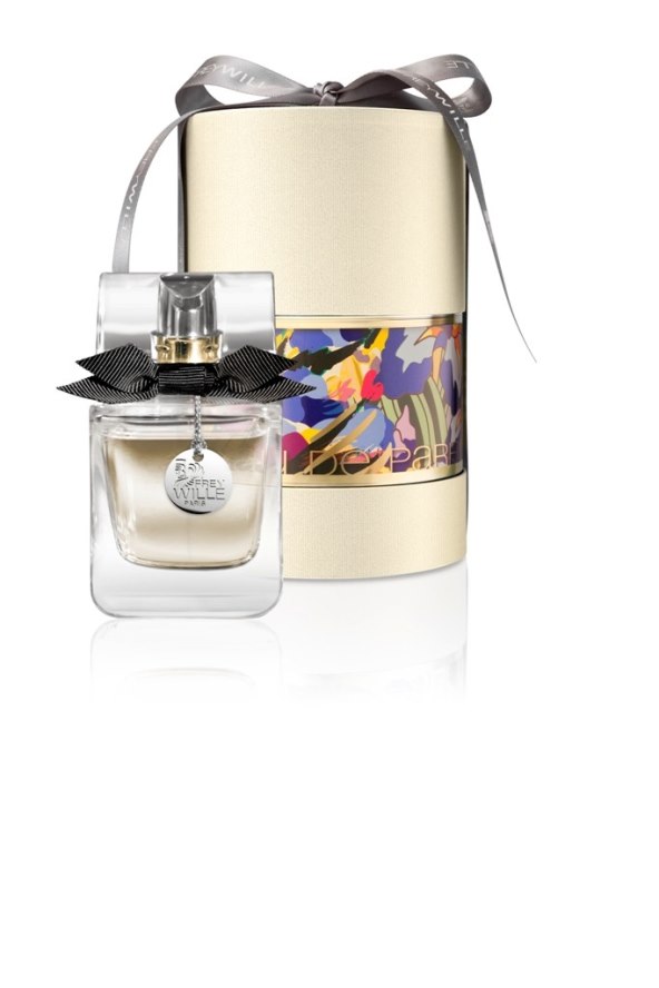 luksuzni-parfemi-nadahnuti-simbolikom-umjetnickog-nakita