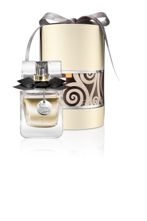 luksuzni-parfemi-nadahnuti-simbolikom-umjetnickog-nakita