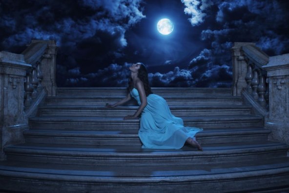 najljepse-hrvatice-vedrana-linardic-i-nikolina-miletic-u-modnoj-kampanji-rijeckih-stepenica