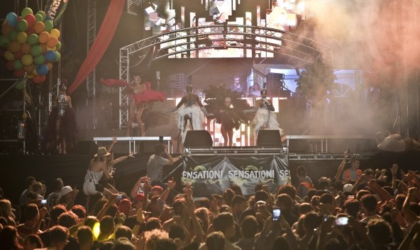 tko-je-sve-razbijao-monotoniju-na-split-beach-festivalu