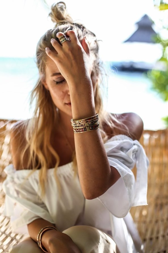 trend-sezone-zacinjen-upecatljivim-nakitom