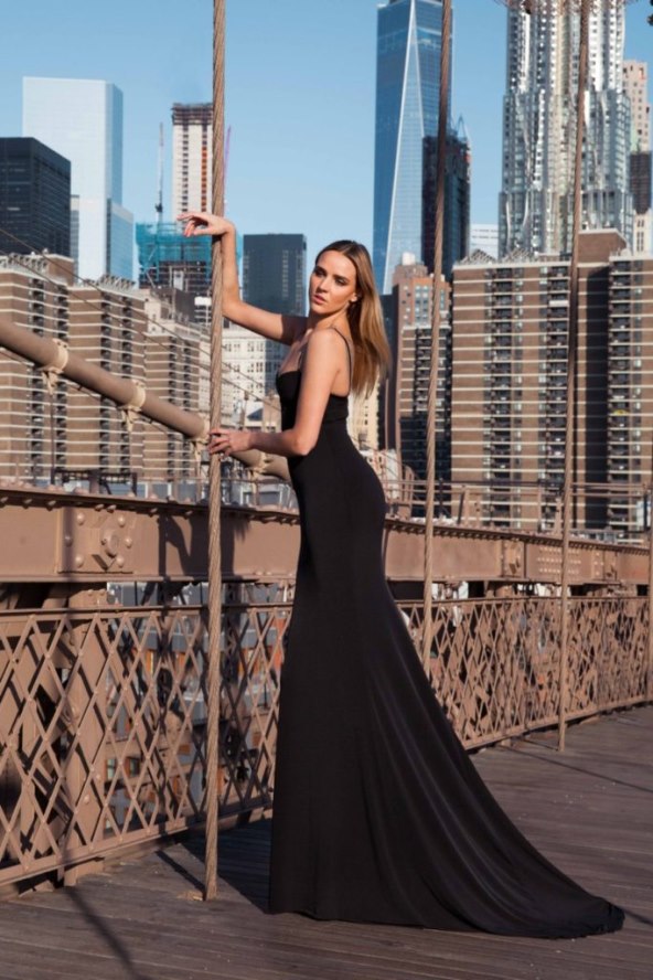 vesna-sposa-na-ulicama-new-yorka-snimila-novu-kampanju