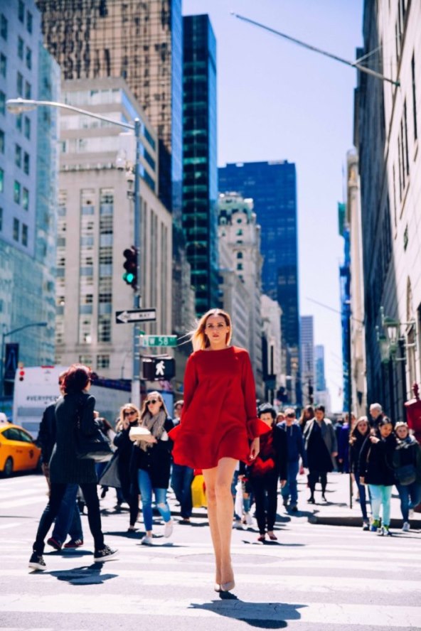 vesna-sposa-na-ulicama-new-yorka-snimila-novu-kampanju